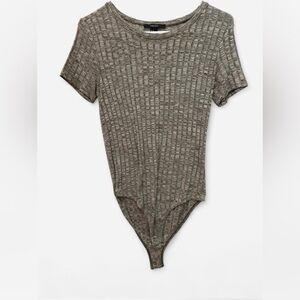 Forever 21 M 90s Ribbed Gray Short Sleeve Bodysuit